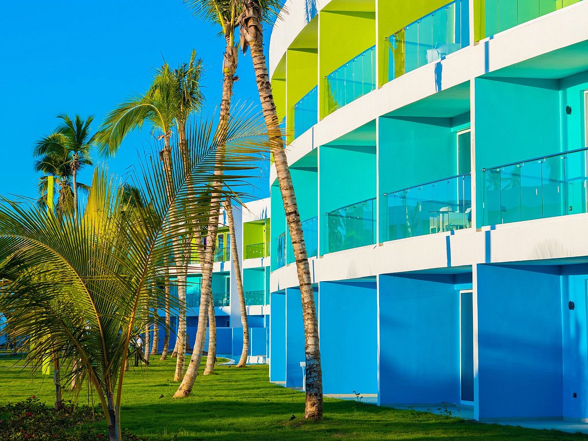 EXTERIOR 5