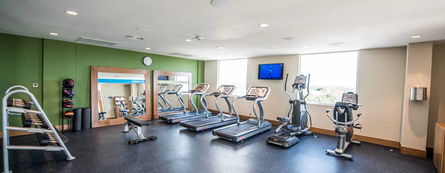 SDQAPHX_gallery_fitctr