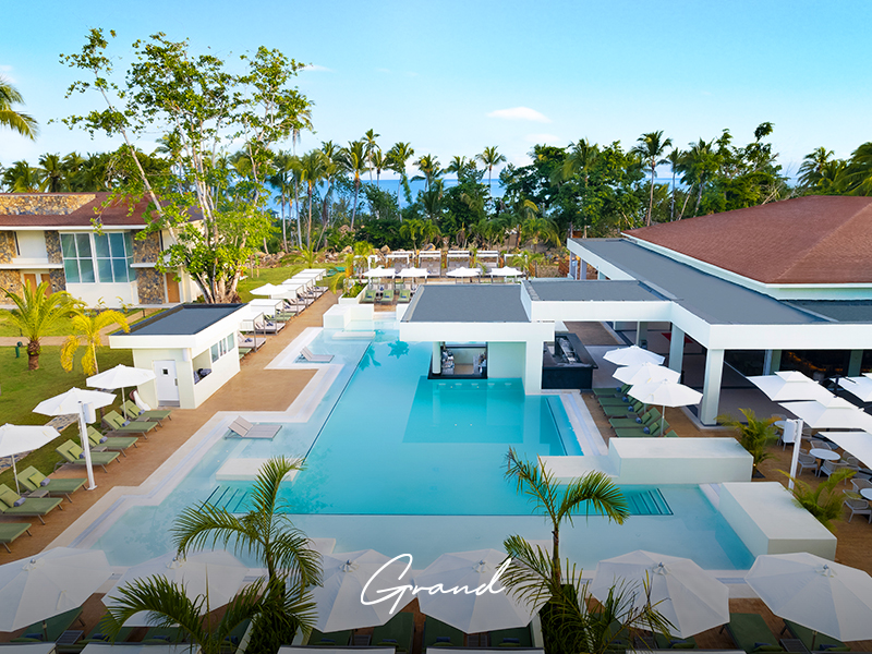 TGMR_Gallery_aerial_pool_1_800x600px