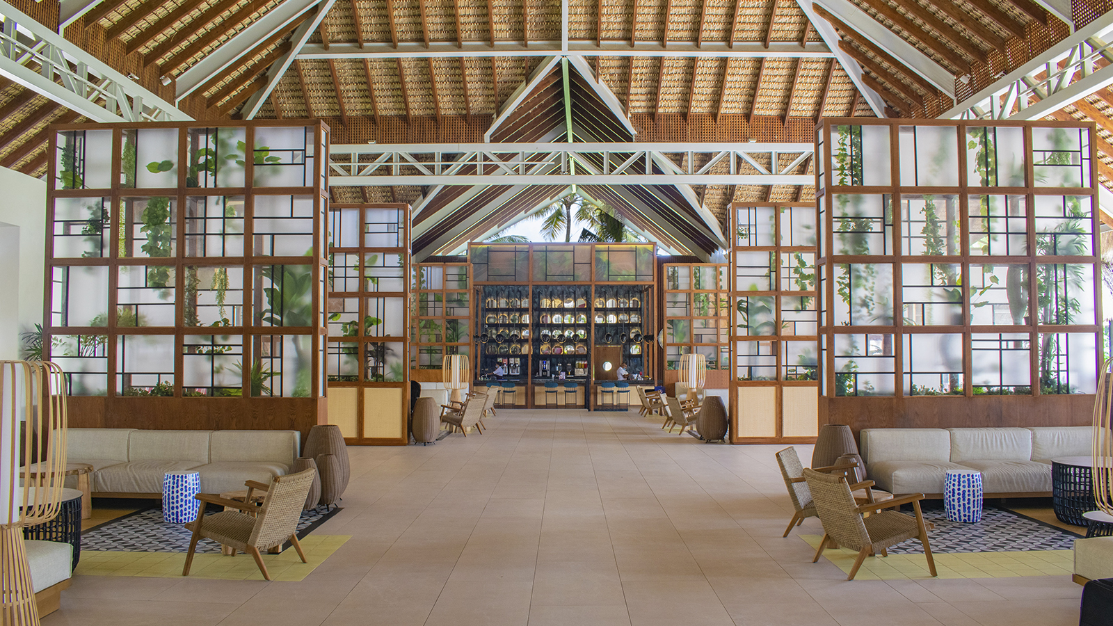 Hotel3-lobby